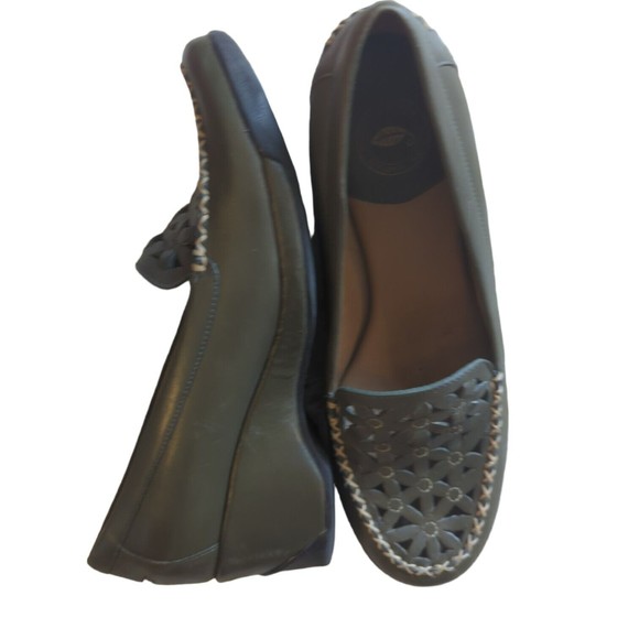 Nurture By Lamaze Green "Gardner" Leather Close Toed Slip ONS 8M - Picture 1 of 8